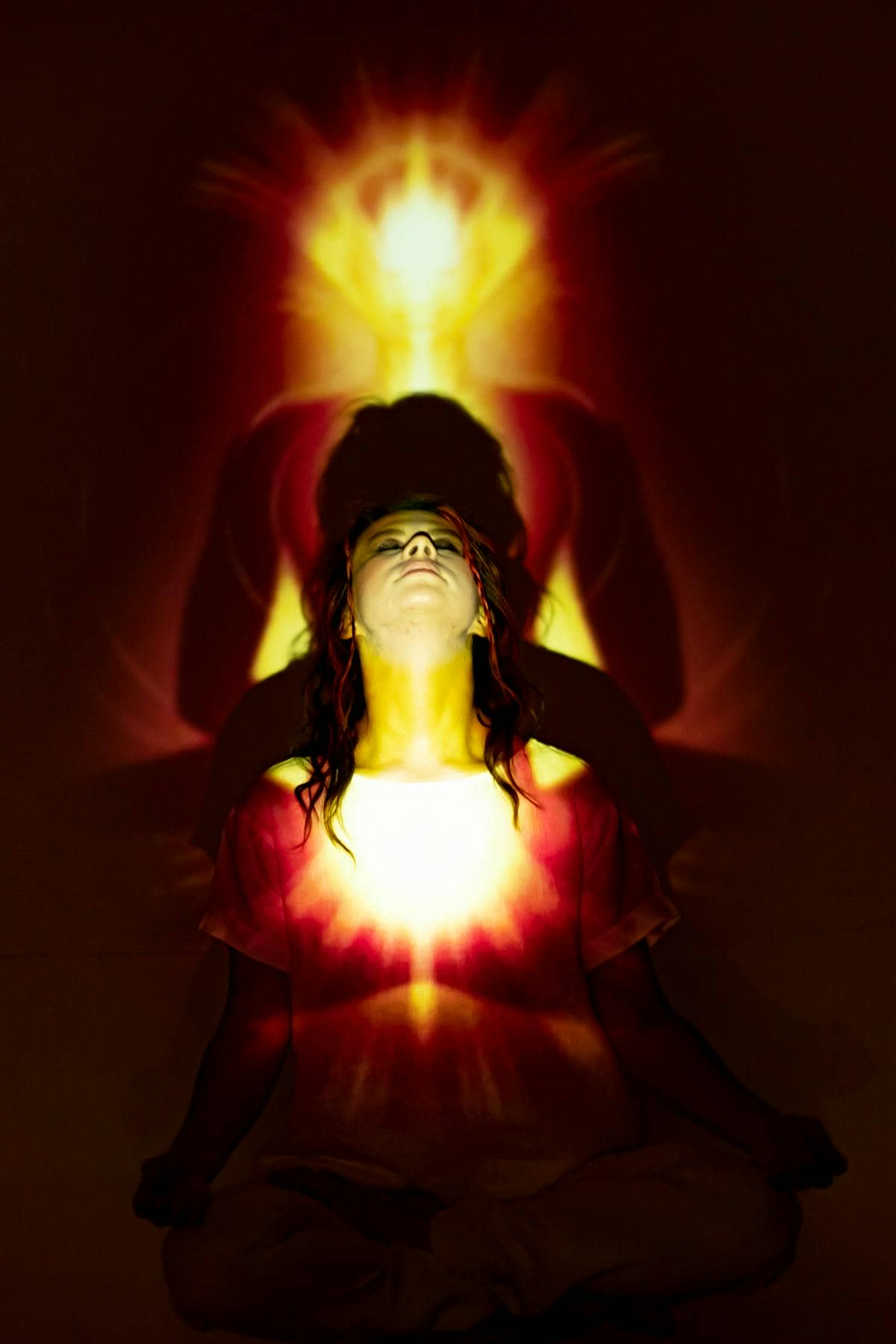 Talking Mirror Dream Meaning: Spirit Guides or Inner Voice?